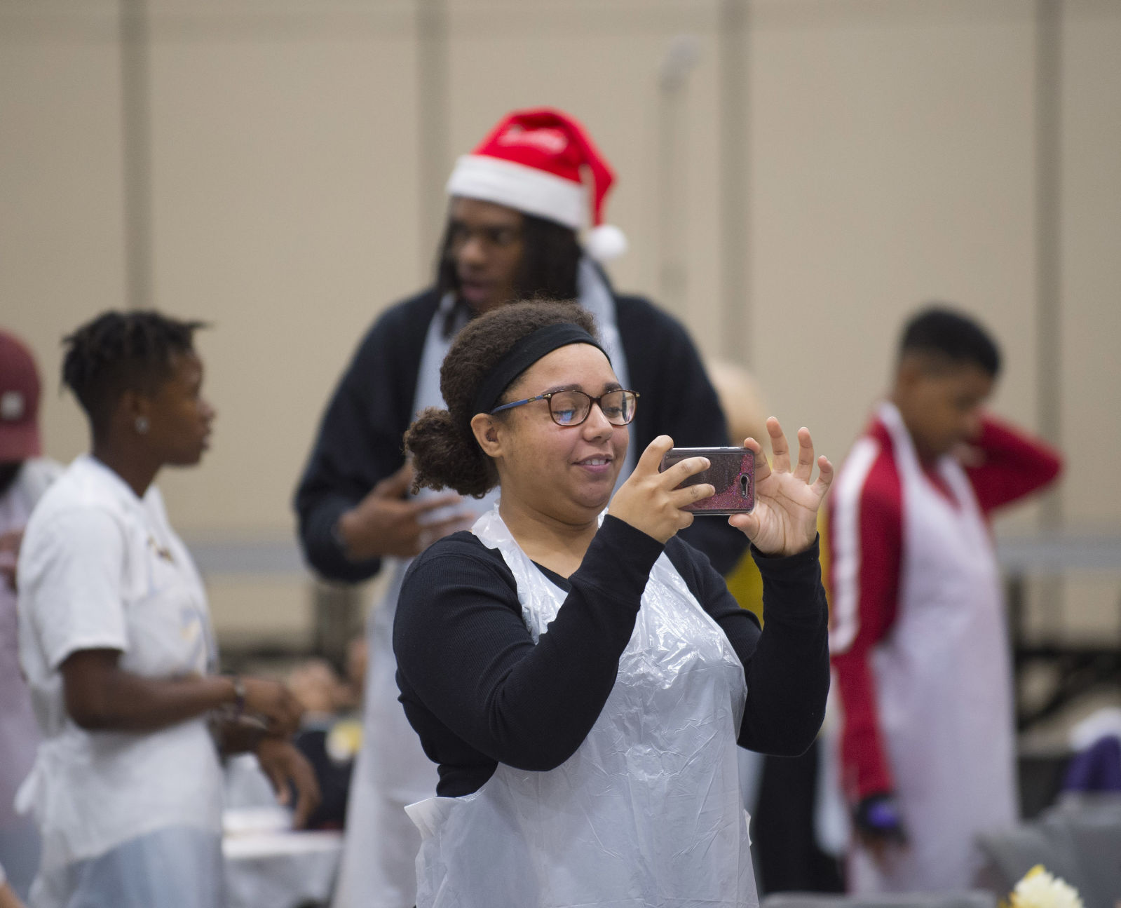 BR.thanksgivingmeal.112318_TS_403